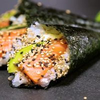Sushi en cono: una receta única y original sin gastar demás y que sorprende a todos