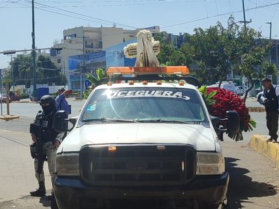 Así fue el traslado de los restos de “El Mencho”, líder del CJNG, al panteón de Zapopan (Video)