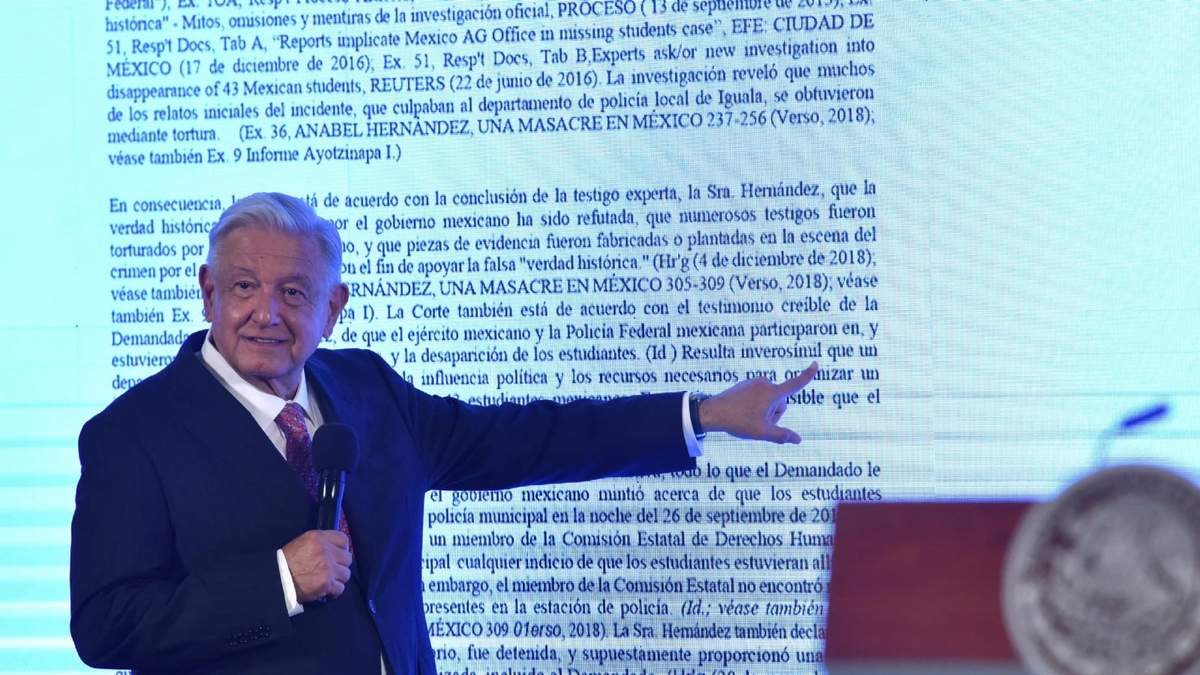 El presidente durante su conferencia mañanera