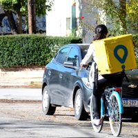 En Bariloche crearon una web que agrupa comercios con delivery