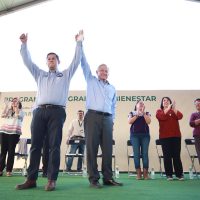 El gobernador de Guanajuato 'la libró”; más aplausos que abucheos en acto con AMLO (Videos)