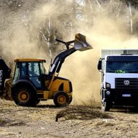 Municipalidad de Zapala trabaja intensamente en la limpieza de la ciudad