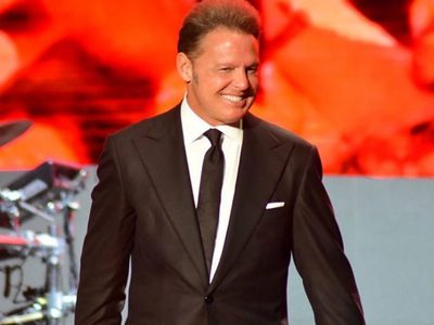¡En el centro de la polémica! La novia de Luis Miguel  es criticada por su belleza. ¿Antinatura?