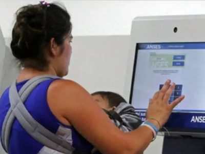 AUH: Cómo cobrar el refuerzo de $82 mil