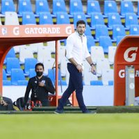 Gallos del Querétaro cesan al entrenador Alex Diego