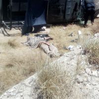 Policía estatal muere en volcadura tras perseguir a sicarios en Vallecillo, NL
