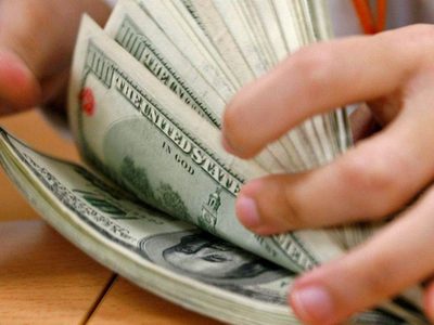 Inversionistas recortan sus inversiones en uno de los mayores retrocesos registrados