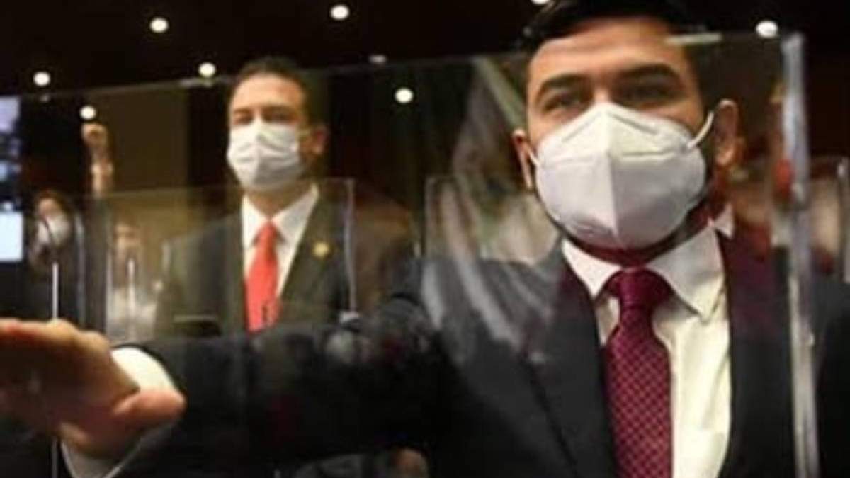 El diputado priista Carlos Miguel Aysa Adams
