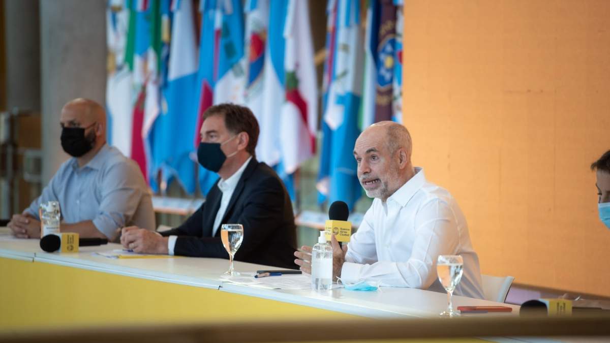 Horacio Rodríguez Larreta y su equipo. Fuente: (Twitter)