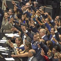 Morena denuncia a Xóchitl Gálvez ante el INE por actos anticipados de campaña