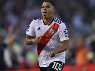 ¿Juan Fernando Quintero se va al Genoa?