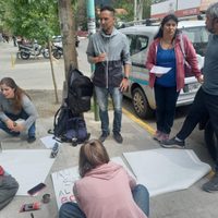 Trabajadores del Castro Rendón protestaron por salarios
