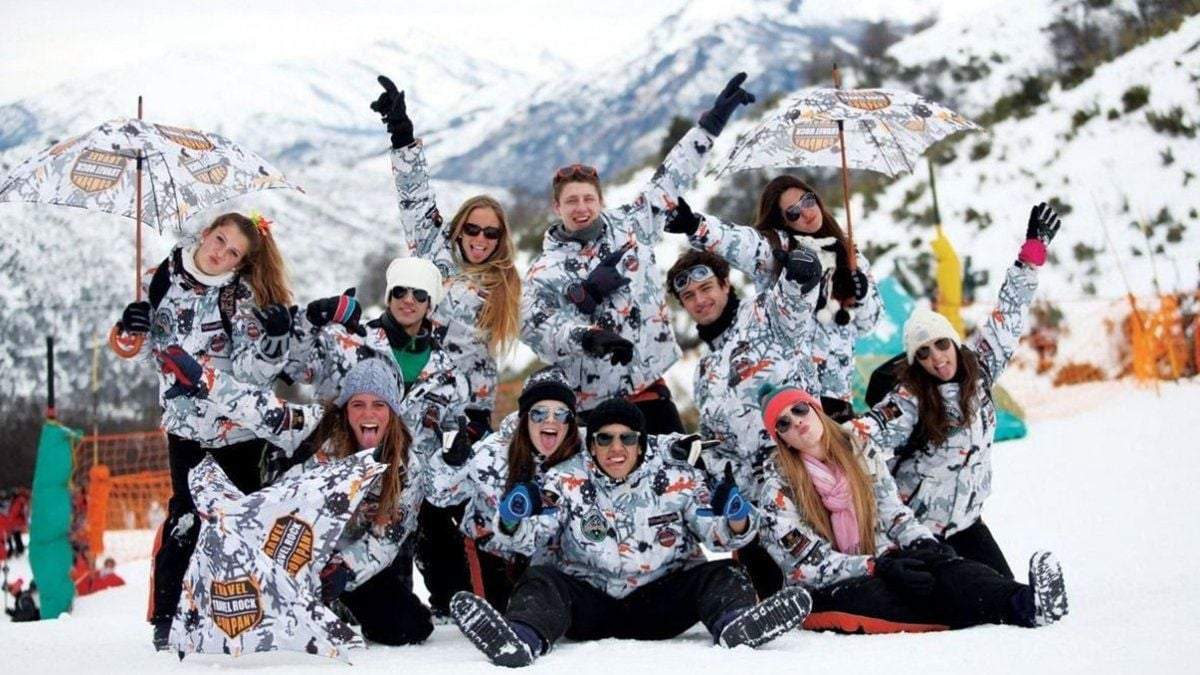 Los viajes grupales retornan tras varios meses de espera por la pandemia del coronavirus. Fuente: (Twitter)