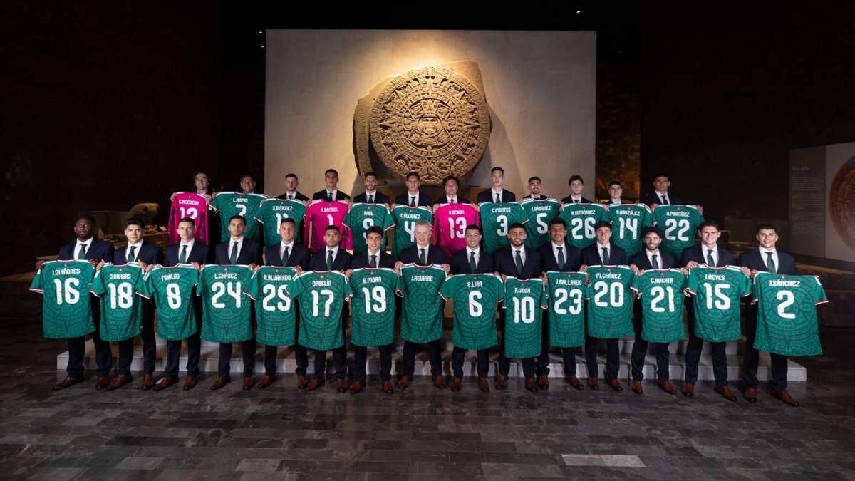 Selección Mexicana se toma foto oficial para el Mundial en el Museo Nacional de Antropología