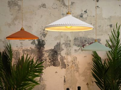 No tires las botellas plásticas: mirá cómo crear esta fabulosa lámpara que combina con todo