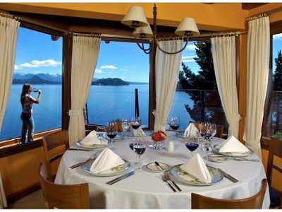Hotelería y gastronomía de la Patagonia solicitan ayuda ante la grave crisis