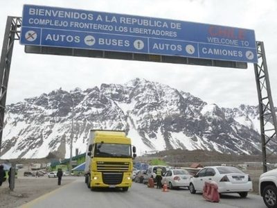 "Zona de riesgo": piden extremar el intercambio comercial con Chile