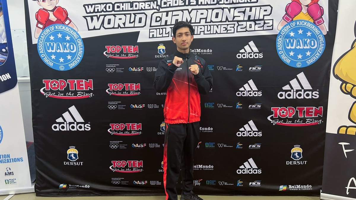 Karim Acosta Siles, seleccionado mexicano