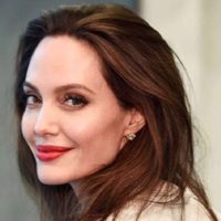 ¡Wow! Angelina Jolie no para de cautivar a sus fans y ahora hizo esto... ¡Espectacular!