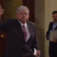 'Disculpen las molestias”, dice AMLO a gobernadores inconformes con superdelegados
