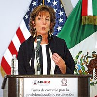'Conocíamos las andanzas de García Luna… pero debíamos trabajar con él”: Roberta Jacobson