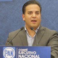 Y el PAN califica de "traidor" a Cordero y perfila su expulsión