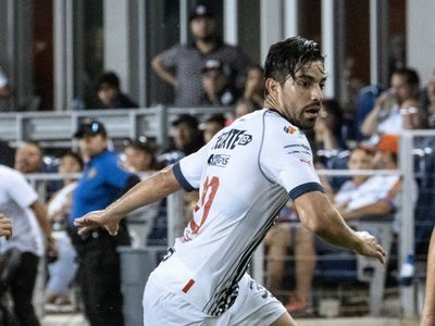 Atacan a balazos a familiares del futbolista Rodolfo Pizarro; matan a su tía y hieren a su mamá