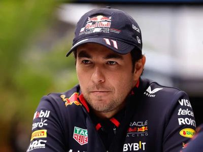 Checo Pérez volvería a la Fórmula 1 y ya tendría compañero definido