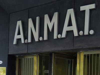 Adiós, productos ilegales: ANMAT prohibió la venta de un antiinflamatorio y un laxante