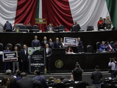 Diputados de la 4T aprueban el pase del Coneval al INEGI; es un retroceso: oposición