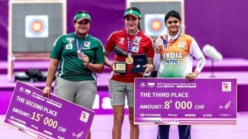 Mariana Bernal y Maya Becerra ganan oro y plata en Copa del Mundo de Tiro con Arco