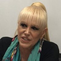 Lo más duro de la cuarentena de Valeria Lynch: no puede ver a sus nietos recién nacidos