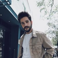 A nada de los 100 millones: Camilo y Rauw Alejandro se reúnen nuevamente para celebrar el éxito así