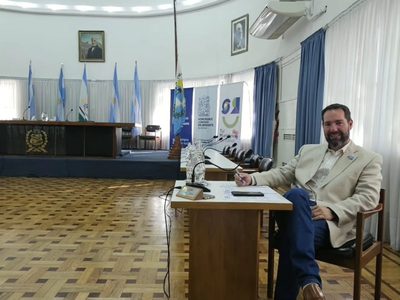 Quién es Martín Antolín, el concejal que manejaba ebrio un BMW