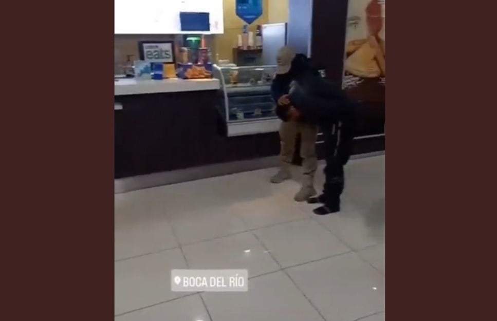 Detenido tras disparar dentro de una sala de cine en Boca del Río, Veracruz