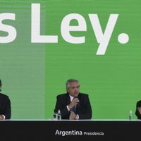 "Cumplí mi palabra": Alberto Fernández promulgó la ley de Interrupción Voluntaria del Embarazo