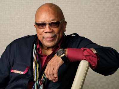 Quincy Jones, la leyenda musical que trabajó con Frank Sinatra y Michael Jackson murió a los 91 años