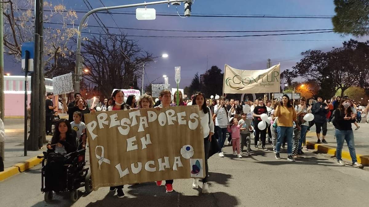 Se movilizaron en contra del recorte en Discapacidad. Fuente: (Twitter)