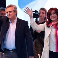 "Ejemplo de carácter, lucha y compromiso": Alberto y Cristina homenajearon a las Madres de Plaza de