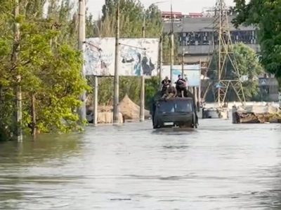 Zelenski estima que "cientos de miles" de personas no tienen agua por bombardeo de presa