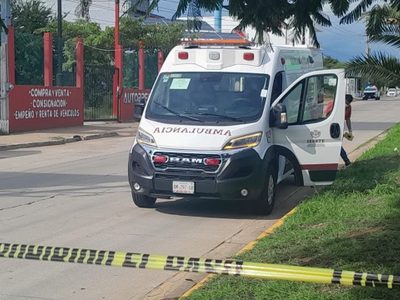 Grupo armado intercepta ambulancia del ISSSTE para “levantar” a paciente y lo libera más tarde