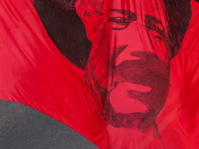 La mafia de la libreta roja: de un proyecto de vivienda a monopolio de extorsión y poder al servicio