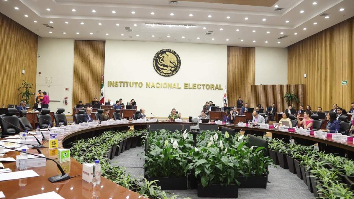 La sesión del Consejo General del INE