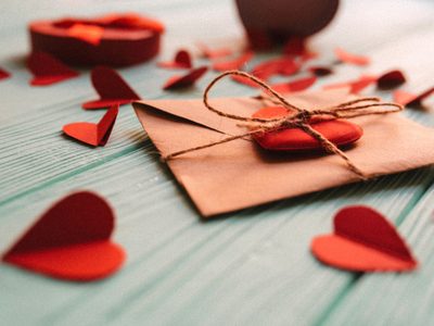Sencillo y efectivo: el ritual más poderoso para abrir caminos, atraer el amor y multiplicar tu dinero al mismo tiempo