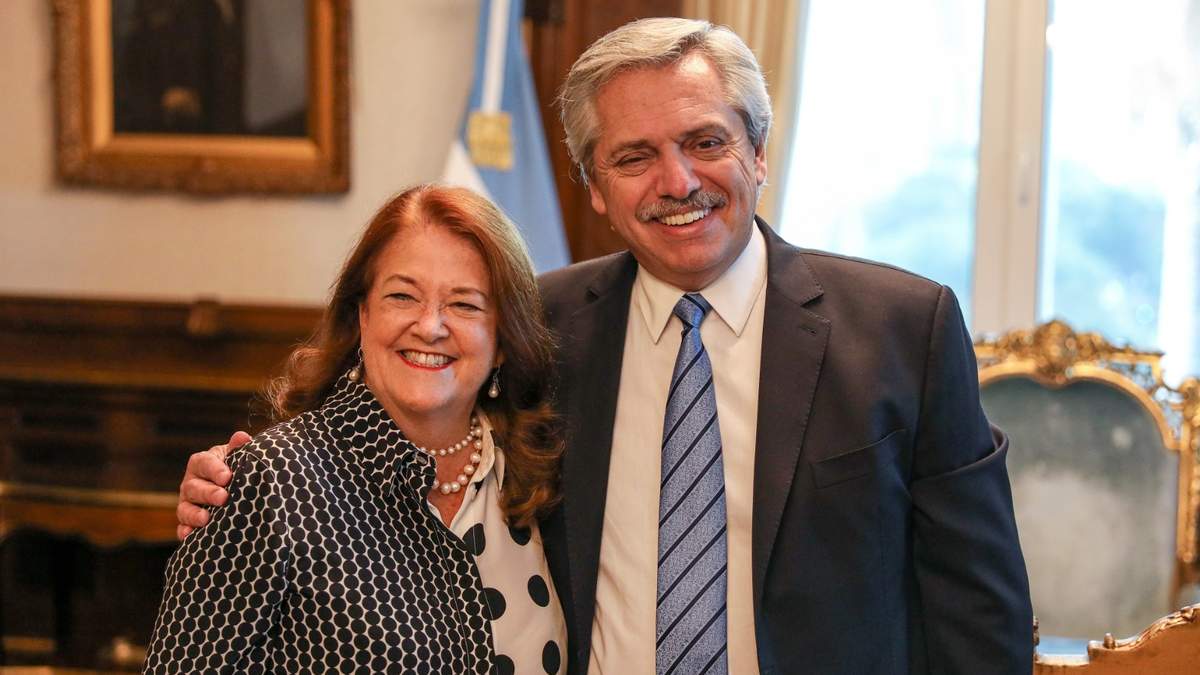 Alberto Fernández y Alicia Castro. Fuente: (Twitter)
