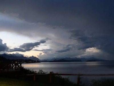 Alerta naranja en Parque Nacional Nahuel Huapi por lluvias, viento y posible nieve en alta montaña