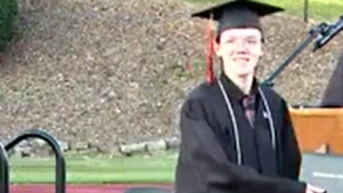 Thomas Matthew Crooks en su ceremonia de graduación en 2022