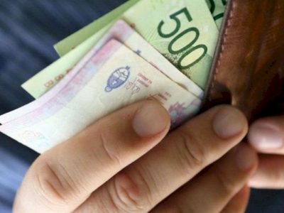 Los salarios le ganaron a la inflación en agosto, según el INDEC