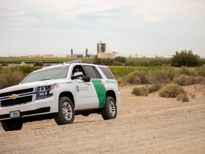 Una mujer y su hija de 11 años mueren en el desierto de Arizona tras ser abandonadas por un pollero