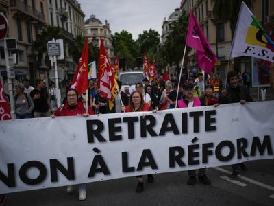 Protestas por reforma de pensiones en Francia llegan al Festival de Cannes